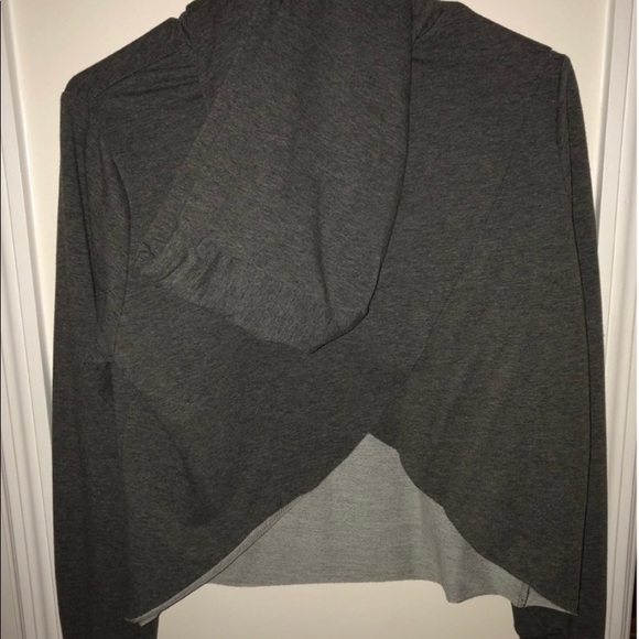 Gymshark - Cross Back Cropped Hoodie - Picture 2 of 4